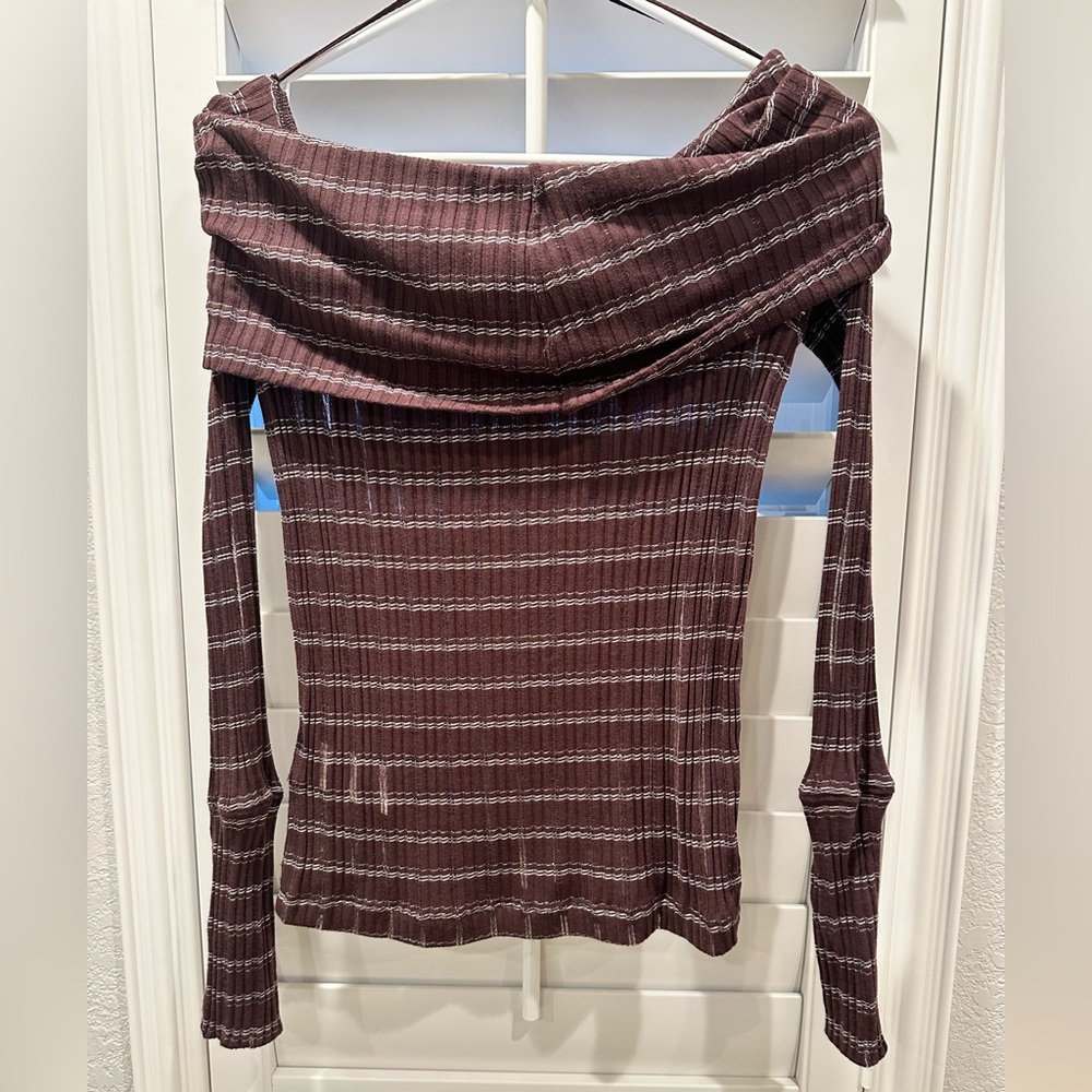 Free People Snowbunny Girlfriend Off-the-Shoulder Top - Picture 3 of 8